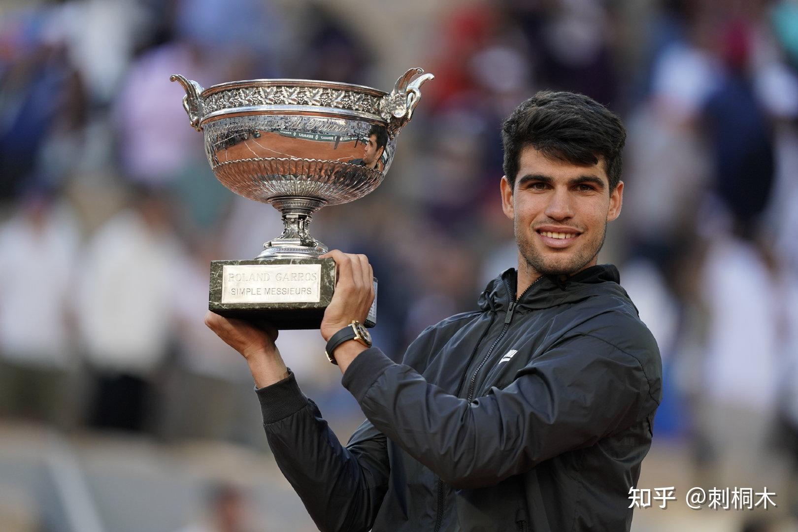 加全面地掌 加全面地掌