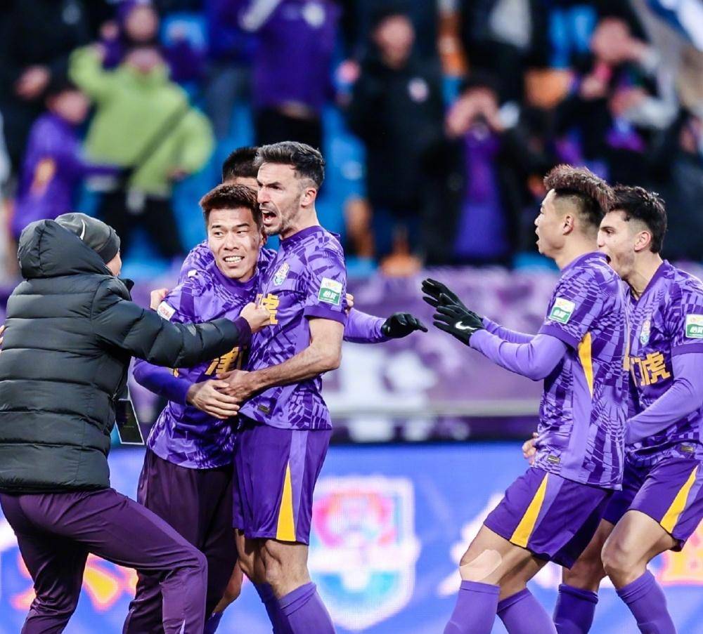 的约束下 的约束下