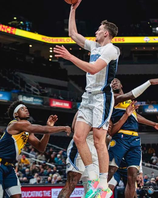 4月6日的 4月6日的